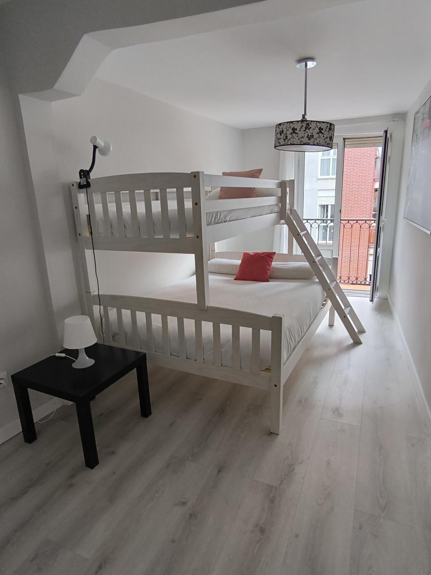 Luminoso Apartamento En El Centro Сантандер Екстериор снимка
